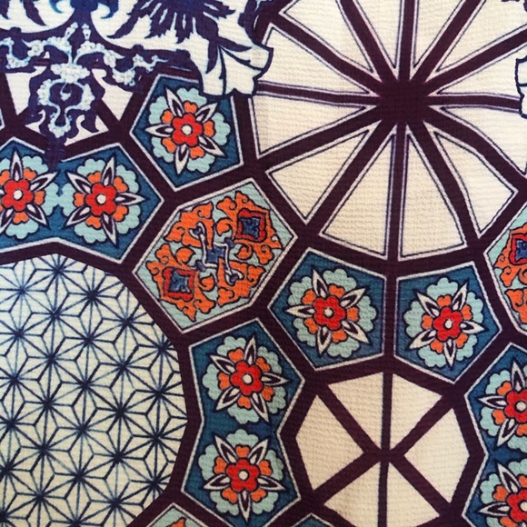 XS MinkPink t-shirt dress! Great condition - Picture 6 of 6